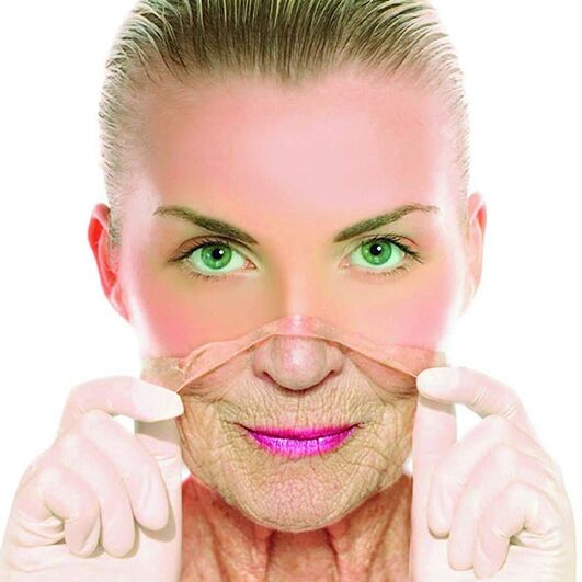 Home remedies for a woman in adulthood to get rid of wrinkles on the face